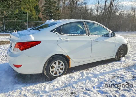 2013 Hyundai Accent Gls z USA, uszkodzony, nr VIN KMHCT4AE9DU555996